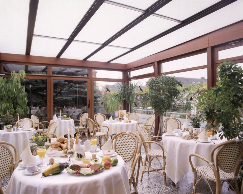 Hotel Hasselbarth Бург-ауф-Фемарн Экстерьер фото